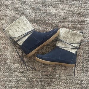 NEW Toms Navy Nepal Winter Boots